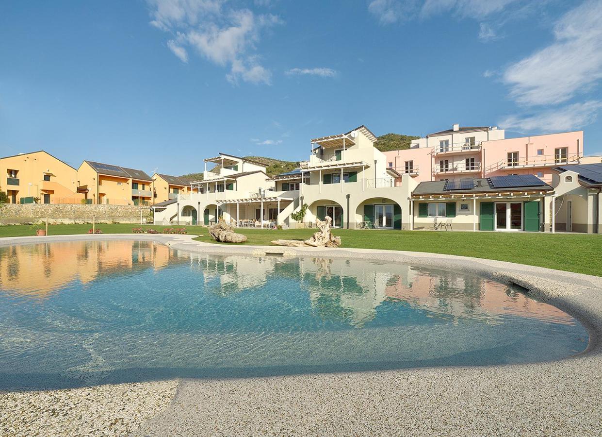 Barbaciiu Vacanze Green Pietra Ligure Exterior foto